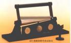QTZ 漆膜彎曲實(shí)驗(yàn)器用途: 通過(guò)在規(guī)定的標(biāo)準(zhǔn)條件下漆膜隨其底材一起變形而不發(fā)生損壞的能力評(píng)價(jià)漆膜（或膩?zhàn)幽ぃ┑娜犴g性
