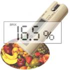 DRB28-65 糖度數(shù)顯折射儀 測(cè)量范圍：Brix: 28-65%;分辯率;Brix:0.1% ;精度:Brix:0.2%用來測(cè)量與糖有關(guān)的溶液（如水果汁、軟飲料、酒等），確定食物、飲料的糖含量以及水果的最佳成熟期，控制生產(chǎn)過程溶液的濃度.


