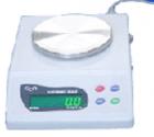 DT3000 普通電子計數(shù)天平.最大稱量:3000g.分辨率d:0.5g.稱盤尺寸:178×173mm .顯示方式:LED.電源:AC220V±10﹪  50Hz±2﹪.功能:去皮、校正、計數(shù)、過載指示
 