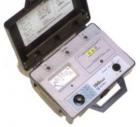MA2060 5KV模擬高壓兆歐表,測(cè)試電壓500/1000/2500/5000V.絕緣電阻達(dá)500G?.測(cè)試到600V交直流電壓.操作安全可靠.電阻范圍：500K?-500G?； 精度:+（讀數(shù)的3%+3V）.短路電流：1.3mA；START HOLD系統(tǒng)：有；自動(dòng)放電功能：有；電壓范圍：0-600V AC/DC,輸入阻抗：3M?；

    