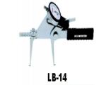 LB-14 針盤式內測卡規(guī).測量范圍:100-150MM,最小讀數:0.01MM.測量喉深:70MM,測頭高度:7MM