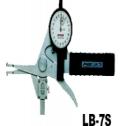 LB-7S 針盤式內測卡規(guī).測量范圍:15-35MM,最小讀數:0.01MM.測量喉深:50MM,測頭高度:3.5MM