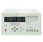 TH2810B    LCR數(shù)字電橋  四個測試頻率點，最高至10kHz, 30Ω 、100Ω兩種不同信號源輸出阻抗可使儀器測量結(jié)果與眾多LCR結(jié)果相一致，同時也能適應陶瓷電容器對測量電平的要求
