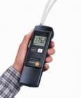 testo 511  差壓儀，0 ~ 10/200hPa,包括連接軟管和電池. testo 511差壓儀，帶可選擇量程，可測量差壓、正壓和負壓。適用于加熱系統(tǒng)和熱處理過程(測量氣體壓力和流速)