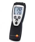 testo 720單通道測(cè)溫儀可以連接不同的空氣探頭、浸入式探頭和表面探頭，量程從-100℃，到800℃，適用于各類不同測(cè)量。