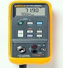 Fluke 719 便攜式自動(dòng)壓力校準(zhǔn)器 采用電動(dòng)氣泵，單手即可完成壓力校準(zhǔn)  壓力測量不確定度同類產(chǎn)品中最佳，僅有0.025% mA級信號測量和信號源的準(zhǔn)確度高達(dá)0.015%  高精度壓力調(diào)整游標(biāo) 
