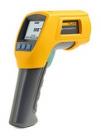Fluke 568 紅外接觸式點溫儀 測量范圍：-40 °C 至 800 °C /-40 °F 至 1472 °F ,D:S比率達 50:1,捕獲多個數(shù)據(jù)點,568 多達 99 個, 1 % 的測量準確度,通過 USB 接口快速查看,下載存儲的數(shù)據(jù)