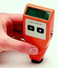 Elcometer345涂層測(cè)厚儀具有整體式與分離式兩種形式探頭，可測(cè)量鐵基（F）、非鐵基（F）或鐵基及非鐵基（FNF）材料的涂層厚度，范圍:0-1500/0-60
 
