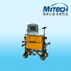 詳細(xì)信息
GCT-8型數(shù)字鋼軌探傷儀簡(jiǎn)介
GCT-8型鋼軌超聲波探傷儀，是我所最近研制的新一代數(shù)字化手推車(chē)式鋼軌超聲波探傷設(shè)備。適宜于探測(cè)國(guó)產(chǎn)、
進(jìn)口的鋼軌中的各種缺陷。
該儀器具有８路獨(dú)立的發(fā)射、接收通道，其中7個(gè)通道用于鋼軌探傷，1個(gè)通道用于校對(duì)傷損或作為焊縫探傷儀、
use，一臺(tái)探傷儀可同時(shí)獲得鋼軌探傷、焊縫探傷功能，具有 非常高高的性能價(jià)格比。 
本儀器在鋼軌探傷儀中首創(chuàng)了B型顯示功能，真正實(shí)現(xiàn)直觀易懂的超聲波探傷；本儀器同時(shí)具有波形記憶、本機(jī)直
接回放或通過(guò)U盤(pán)將存貯的探傷數(shù)據(jù)傳遞到微機(jī)回放功能，并具有自動(dòng)記錄探傷作業(yè)參數(shù)（黑匣子）功能，實(shí)現(xiàn)了
探傷作業(yè)的微機(jī)化管理；另外儀器還具有探傷靈敏度自動(dòng)控制、探頭自動(dòng)檢測(cè)功能，有效地保證探傷質(zhì)量，防止
漏探事故。該儀器執(zhí)行TB/T 2340-2000《多通道Ａ型顯示鋼軌超聲波探傷儀技術(shù)條件》
