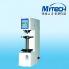 一、簡介
       HBE-3000A電子布氏硬度計適用于測定黑色金屬、有色金屬的布氏硬度。本機采用閉環(huán)式傳感器加載、電子控制系統(tǒng)，具備10級的試驗力。本機具有精度高、高重復(fù)性和穩(wěn)定性，操作簡便等特點。

