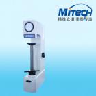 詳細信息
HR-150DTL電動洛氏硬度計采用自動加卸試驗力機構(gòu)，試驗力變換由變荷手輪的旋轉(zhuǎn)而獲得，操作簡便迅速，除表盤對零外，沒有人為的操作誤差，具有很高的靈敏度、穩(wěn)定性，適用于車間和實驗室。
